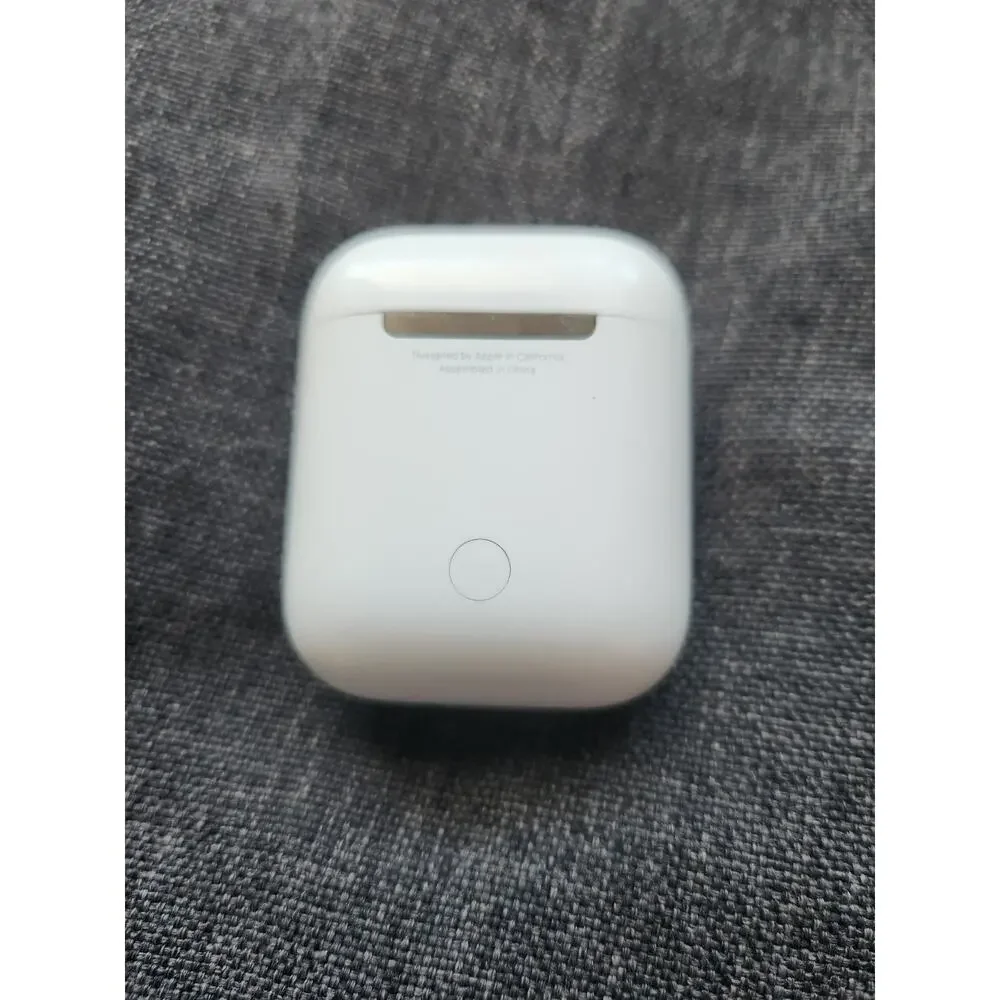 Genuine Apple AirPods Charging Case Only - Model A1602 - White